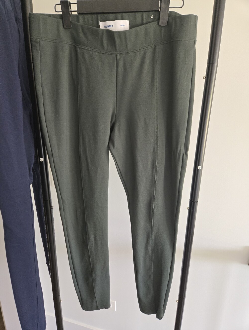 2 Old Navy Stevie Legging Pants Navy Blue & Green Bundle Of 2 Womens LARGE - Picture 6 of 9